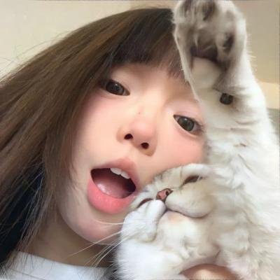 灰色的果实